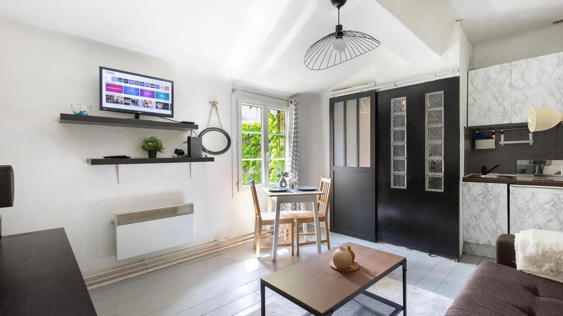 Le Mirabeau - Hypercenter Studio - Wifi - Train Station Aix-en-Provence Frankrike